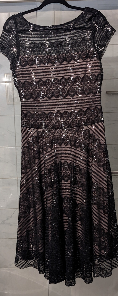 Sangria Lace Midi Dress 10 Black Nude Fit & Flare Stretch Illusion Sequin